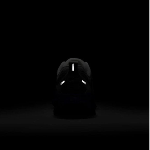 Nike Air Zoom Vomero 18 Men‘s SZ- 12M "EXPEDITE SHIPPING" - Picture 8 of 8